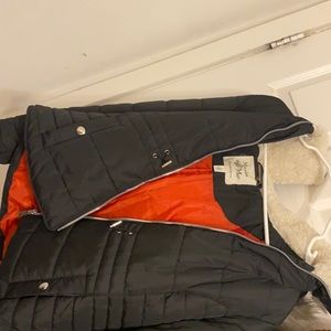 This is a jacket size L for 25.